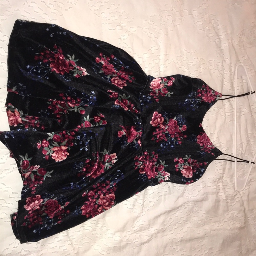 Floral velvet romper